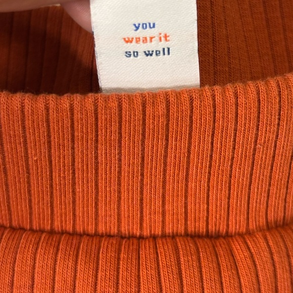 Old Navy Ribbed Maxi Skirt in Rust Orange - Picture 4 of 4